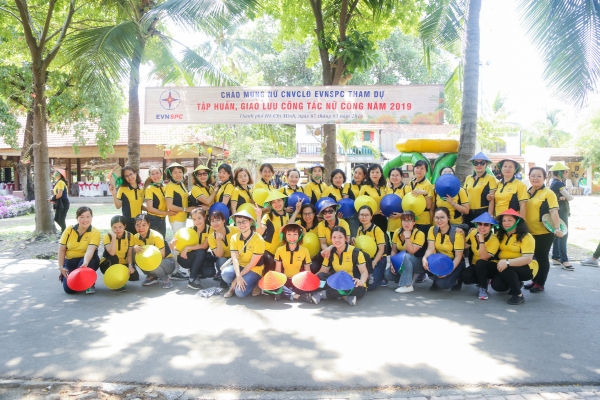 Teambuilding Một nửa làm đầy thế giới - Tổng Công ty Điện lực miền Nam